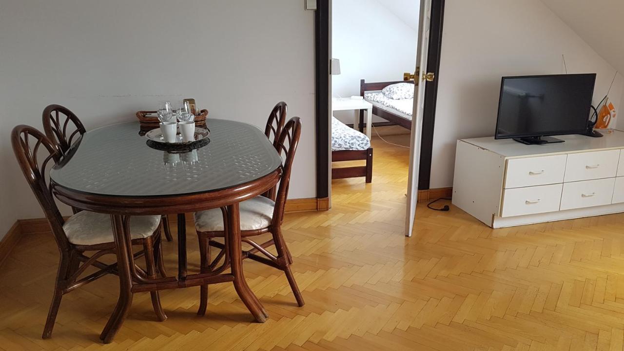 Green Wood Apartament Stara Ochota Варшава Екстериор снимка