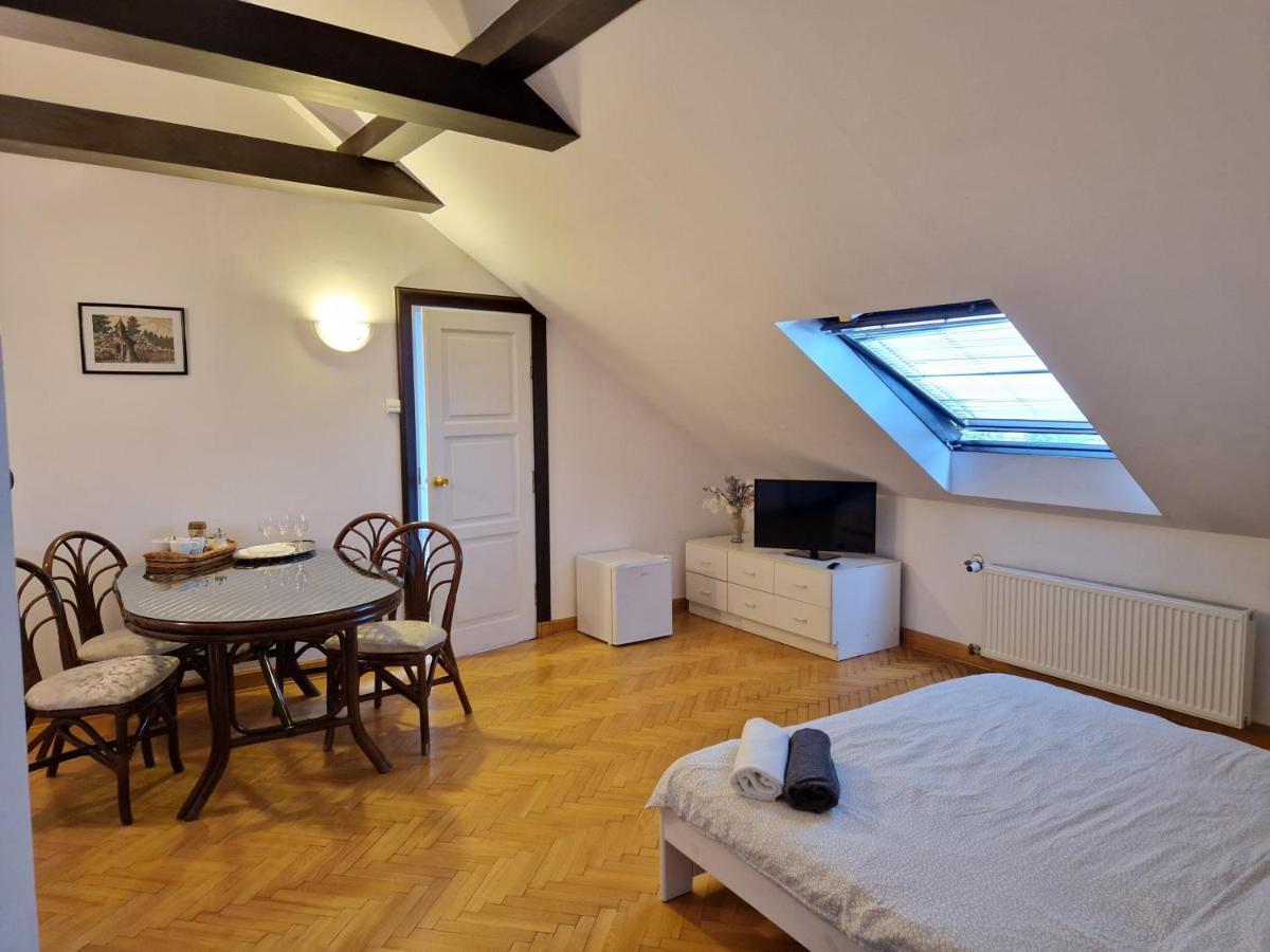 Green Wood Apartament Stara Ochota Варшава Екстериор снимка